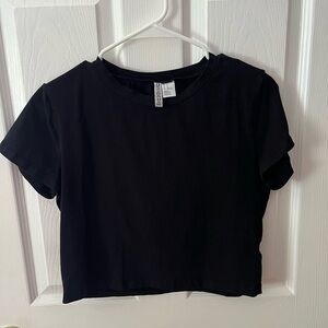 H&M Black Short Sleeve Crop Top